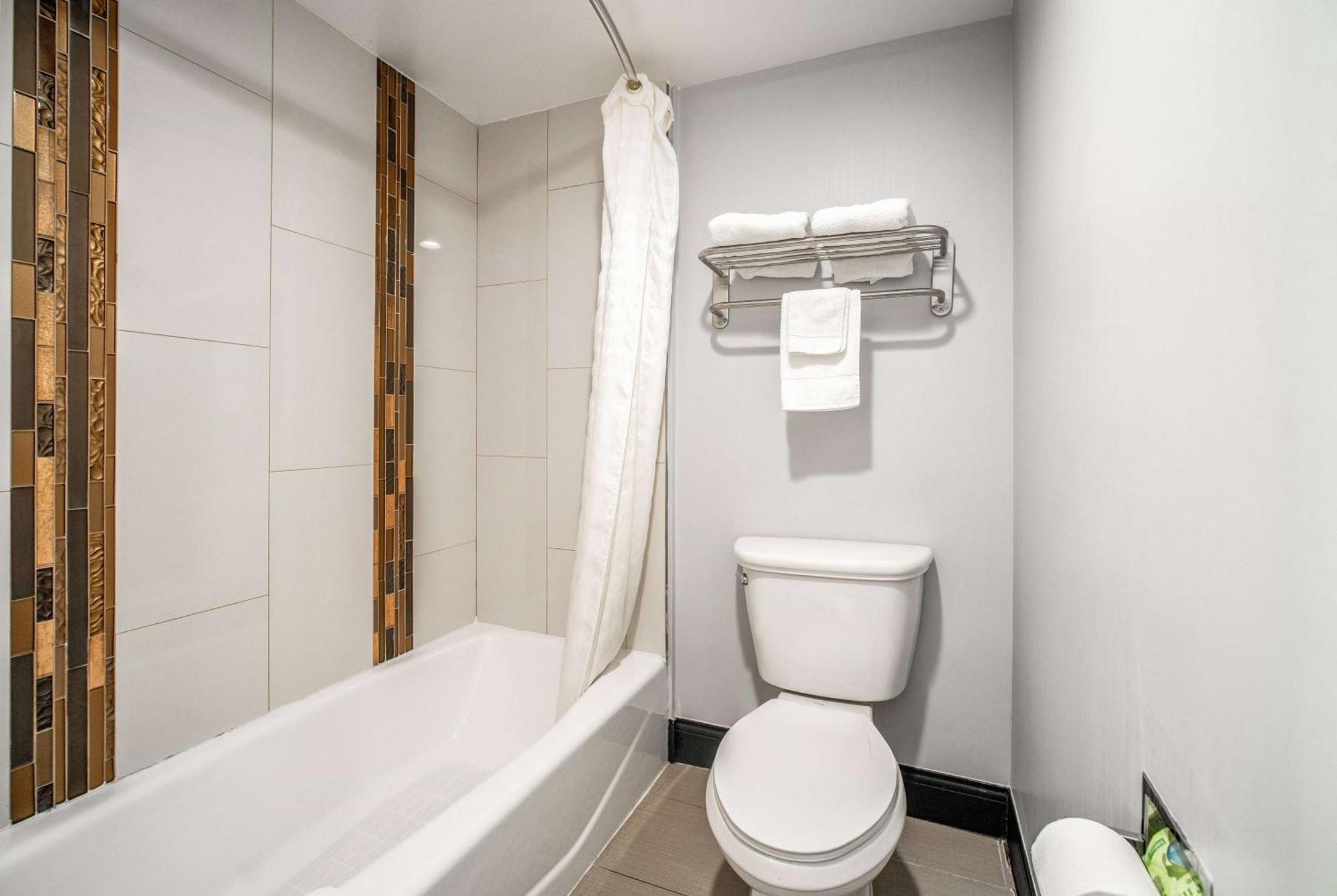 Travelodge Inn & Suites By Wyndham Bell Los Angeles Area Esterno foto