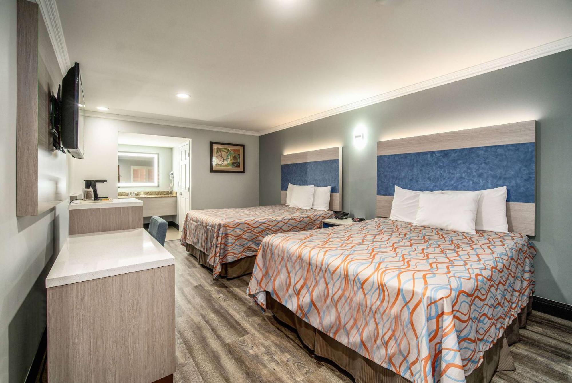 Travelodge Inn & Suites By Wyndham Bell Los Angeles Area Esterno foto